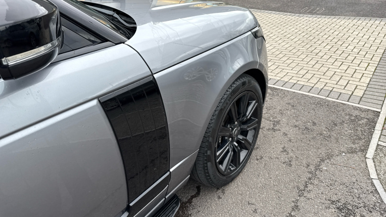 Land Rover Range Rover 2.0 P400e Westminster Black 4dr Auto Estate